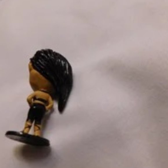 Hip Chics Action Figure - Picture 2 of 3